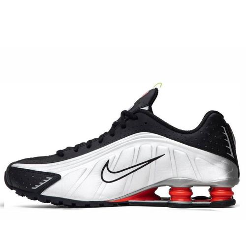 Basket nike cheap shox pas cher